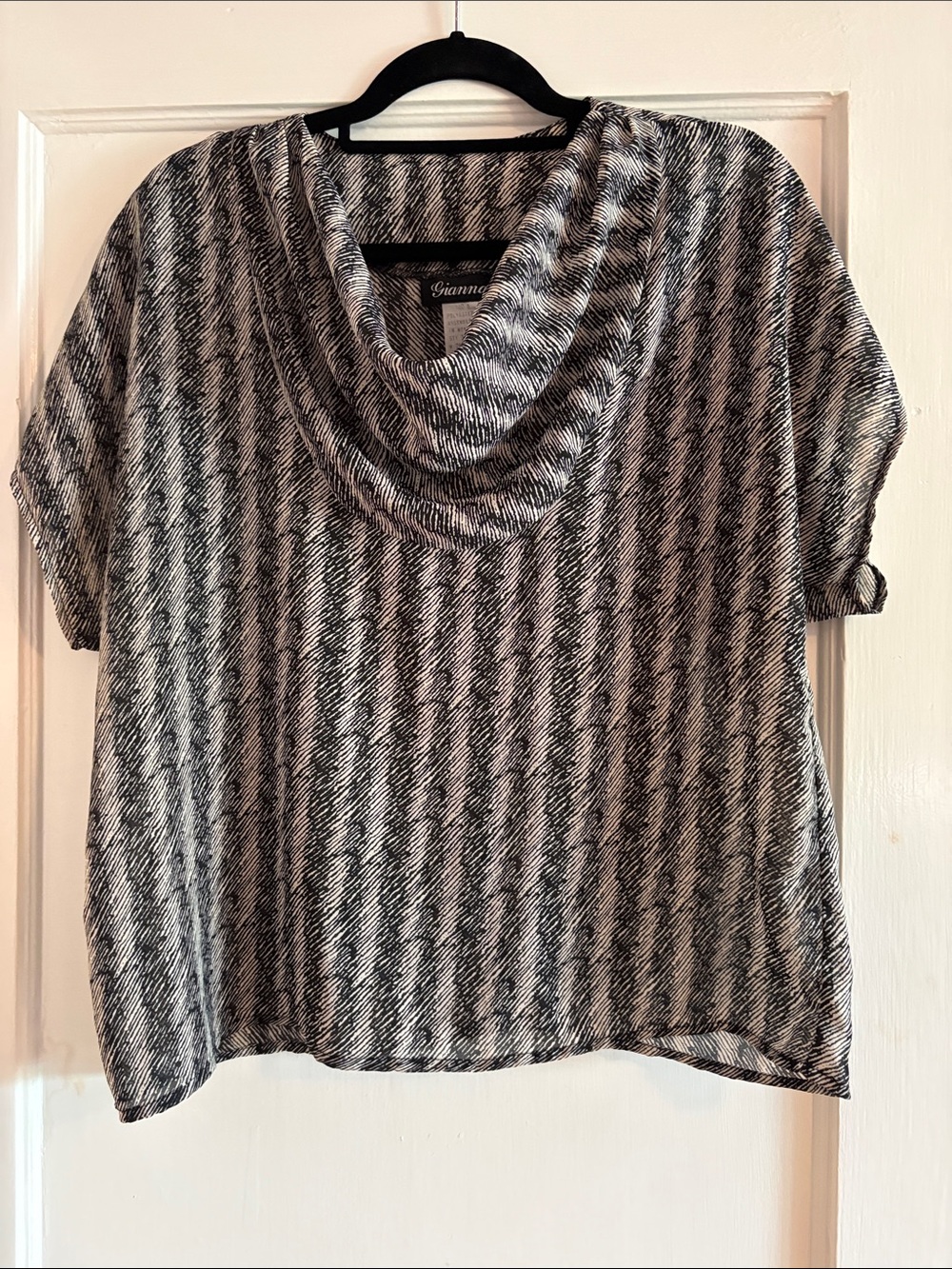 Gianni Bini Black & White Cowl Neck Short Sleeve Sweater